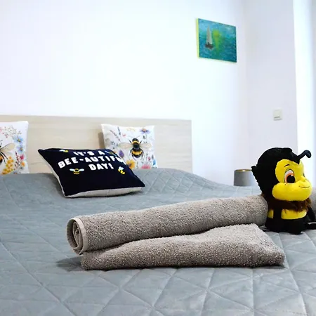 Honey Apartment