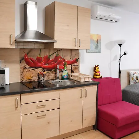 Honey Apartment *